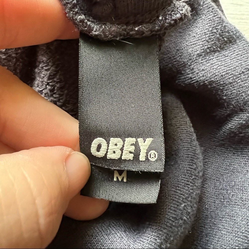 Obey Well Worn Thrashed Thumb Hole Navy Anchor Hoodie Size M - Picture 11 of 16